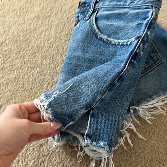 Abercrombie High Rise Short - Picture 3 of 4